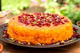 ته چین مرغ و بادمجان در پلوپز؛ خوشمزه و مجلسی