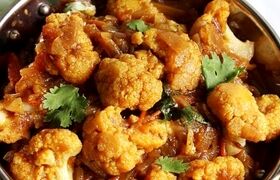 طرز تهیه خورشت گل کلم؛ طعمی جدید و جذاب