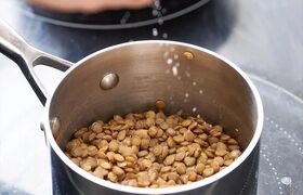 عدس دیرپز را چگونه بپزیم ؟ ؛ نحوه پخت عدس دیرپز