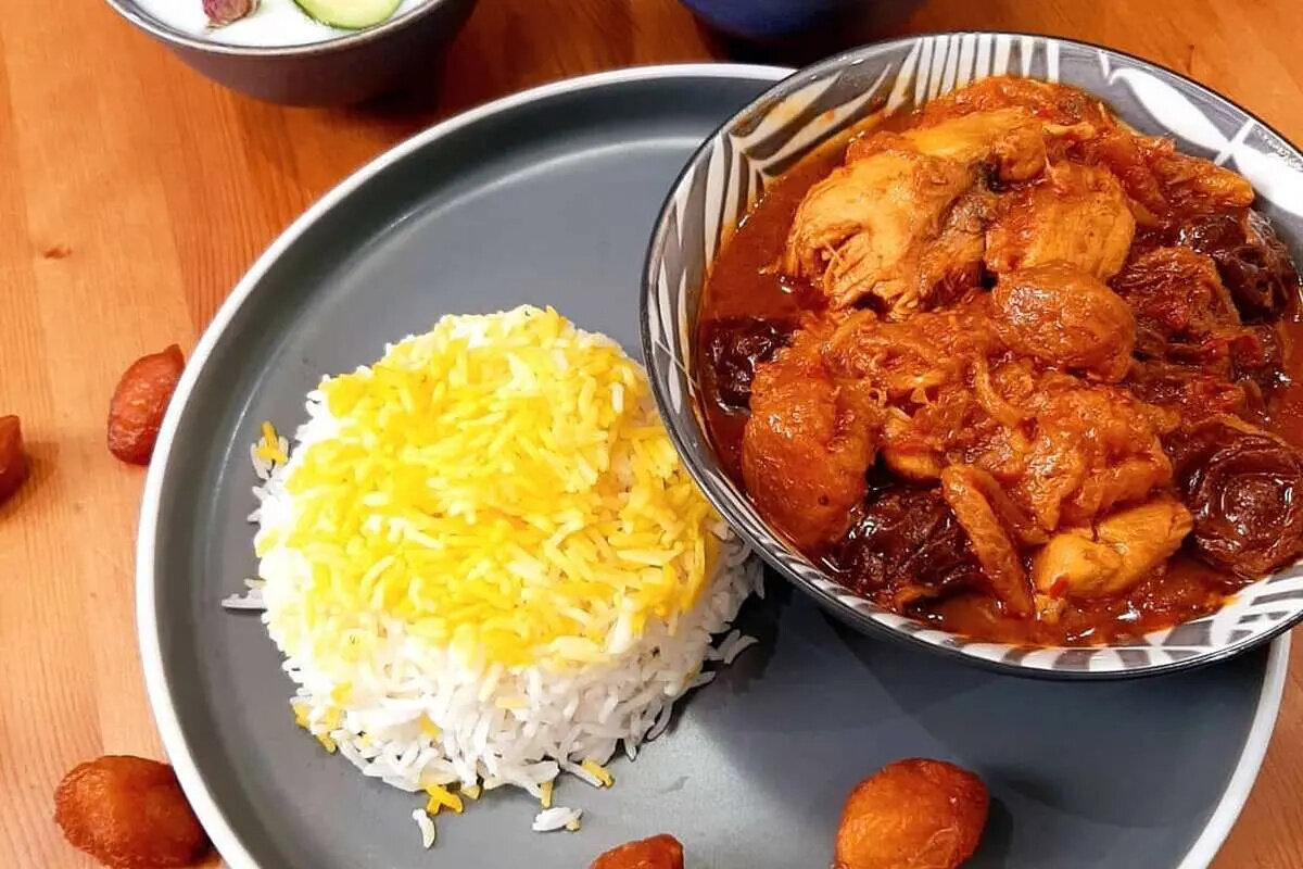 این مرغ خوشمزه را حتما امتحان کنید و لذت ببرید!