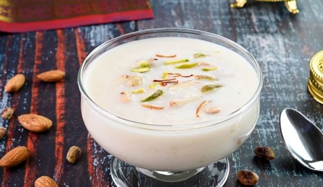 طرز تهیه پودینگ بادام با بافت نرم و خوشمزه