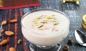 طرز تهیه پودینگ بادام با بافت نرم و خوشمزه