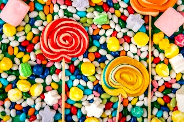 طرز تهیه آبنبات میوه‌ای خانگی برای شب یلدا