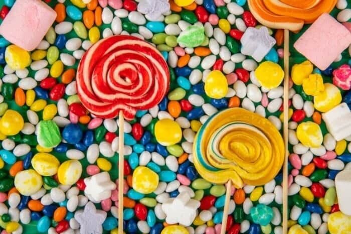 طرز تهیه آبنبات میوه‌ای خانگی برای شب یلدا