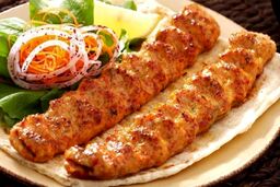 کباب کوبیده مرغ ؛ خوشمزه ، فوری و خوش خوراک