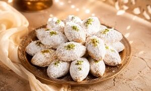 قطاب یزدی اصل و خانگی را بدون فر بپزید