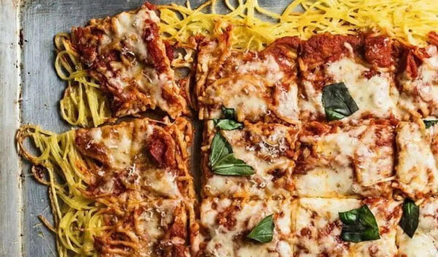 طرز تهیه پیتزا ماکارانی؛ یک ترکیب هیجان‌انگیز