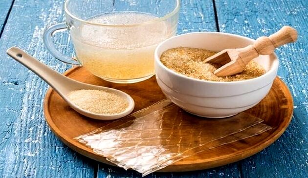 چرا ژلاتین بوی بد می‌دهد؟ ؛ روش درست حل کردن ژلاتین و نگهداری از آن