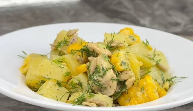 طرز تهیه سالاد سیب‌زمینی و ذرت