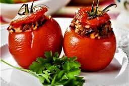 دلمه گوجه فرنگی؛ پیش غذایی خوشمزه و مجلسی