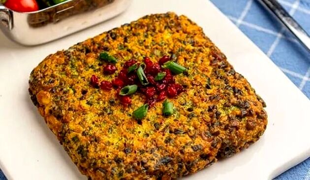 این غذا به جز تخم مرغ، پیازچه و آرد هیچ چیز نمی خواهد