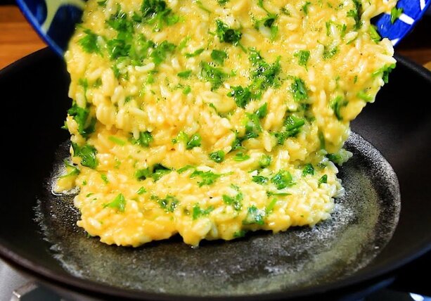 (ویدئو) طرز تهیه یک غذای فوری به روش آشپز چینی