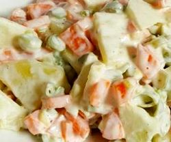 طرز تهیه سالاد روسی