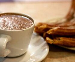 طرز تهیه هات چاکلت کلمبیایی
