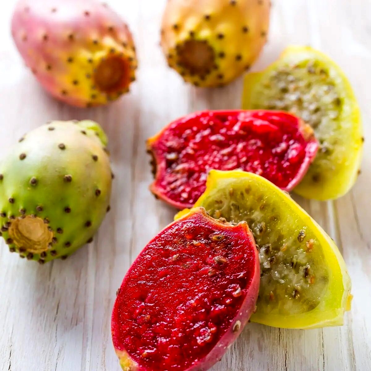 خواص میوه کاکتوس از درمان کم خونی تا پاکسازی روده‌ها