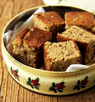 طرز تهیه کیک صبحانه تابه ای