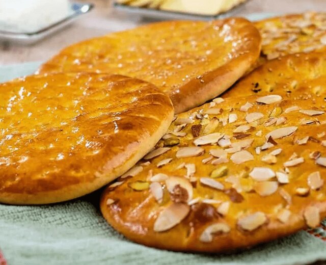 دستور پخت نان شیرمال به سبک نانوایی