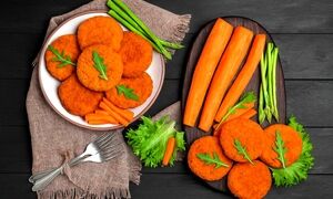 طرز تهیه کوکو هویج بدون سیب زمینی برای ۴ نفر