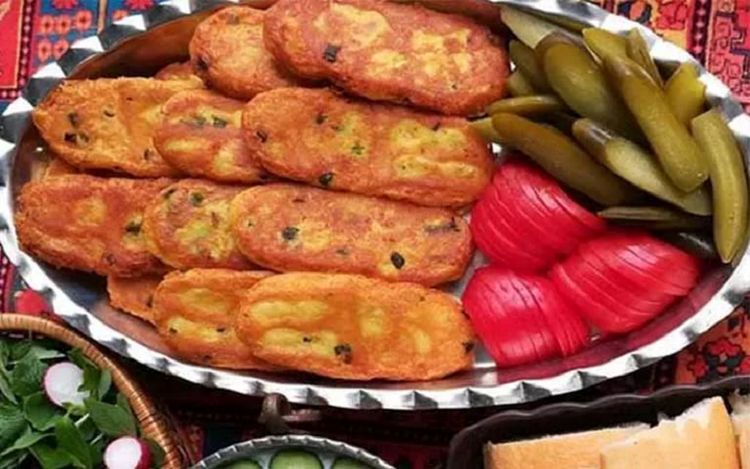 طرز تهیه «لُکونه» خوشمزه؛ غذای اصیل و مقوی دزفولیها
