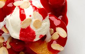 طرز تهیه پشملبا (پیچ ملبا)؛ دسر فرانسوی نوستالژیک