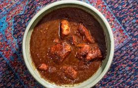 طرز تهیه خورشت فسنجان کشک تفرشی؛ خوشمزه و مخصوص