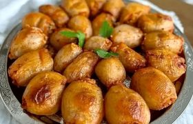 (ویدیو) طرز تهیه دلمه پیاز؛ یک غذای متفاوت و خوشمزه