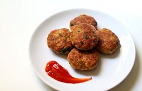 طرز تهیه کوکوی مرغ؛ طعم جدید و غذایی سریع