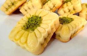 شیرینی پزی مخصوص عید ۱۴۰۴؛ طرز تهیه شیرینی کره‌ای مغزدار