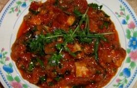 طرز تهیه “خورش گوشت و گوجه”، ترکمن صحرایی ها