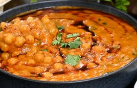 (ویدیو) دستور پخت خوراک نخود؛ یک جایگزین سالم و لذیذ برای گوشت