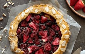 طرز تهیه گلت توت فرنگی؛خوشمزه و مجلسی