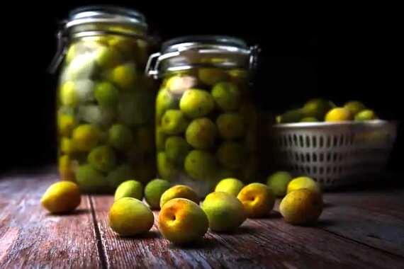 طرز تهیه غذا و دسرهای خوشمزه با گوجه سبز