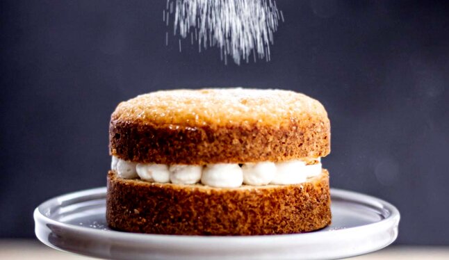 طرز تهیه مینی کیک ساده؛ آموزش مرحله به مرحله