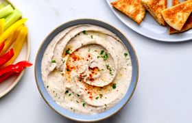 طرز تهیه دیپ لوبیا سفید؛ یک پیش غذای سالم و خوشمزه