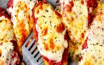طرز تهیه شنیسل مرغ با پنیر موزارلا