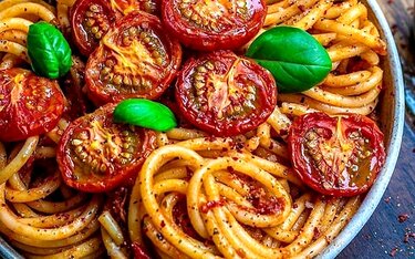 دستور پخت پاستا گوجه: یک غذای لذیذ و خوشمزه