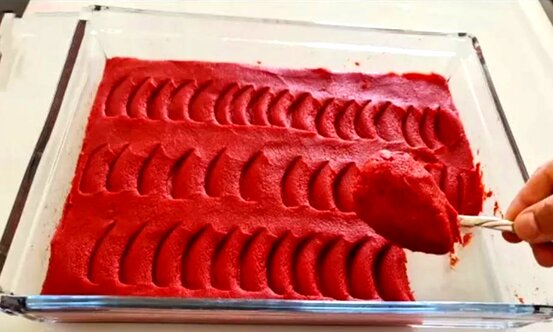 (ویدیو) طرز تهیه رب گوجه بدون نیاز به پختن و جوش آمدن