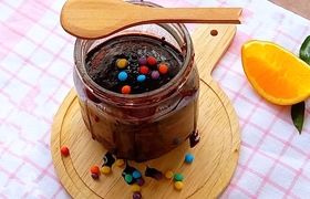 (ویدیو) طرز تهیه کیک شیشه ای؛ کیک خیس شکلاتی