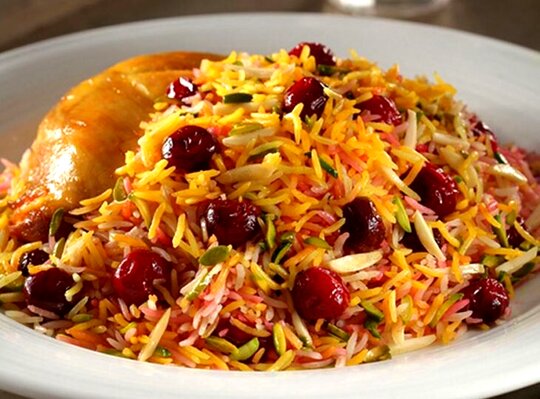طرز تهیه آلبالو پلوی مجلسی با مرغ