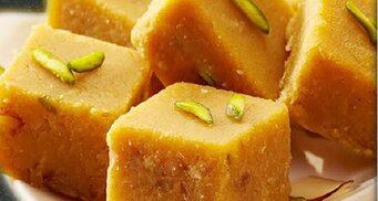 (ویدیو) طرز تهیه حلوای برنج؛ خوشمزه و مجلسی