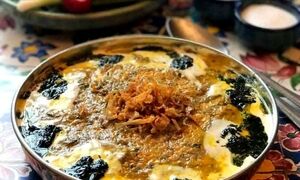 طرز تهیه آش کشک مجلسی؛ بخوری پاته، نخوری پاته!