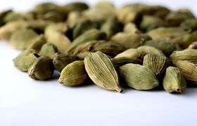 بهترین ادویه برای کاهش قند خون و رفع بوی بد دهان
