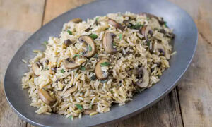 طرز تهیه قارچ پلو ساده بدون گوشت خوشمزه به ۳ روش