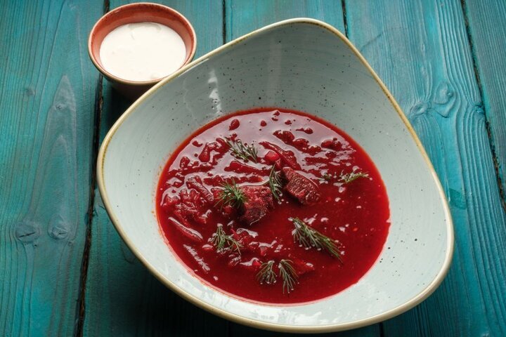 طرز تهیه سوپ لبو؛ فوت و فن خوشمزه و خوشرنگ شدن سوپ لبو