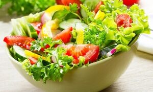 ۵ دسر و سالاد کم‌کالری برای روزهای کم‌تحرک؛ راهکاری ساده برای جلوگیری از افزایش وزن