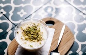 طرز تهیه ۴ مدل فرنی خوشمزه و مقوی برای افطار