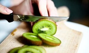 معجزه خوردن این میوه قبل از خواب را ببینید