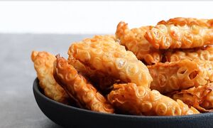 طرز تهیه سمبوسه پیتزایی با نان لواش، بسیار سریع و خوشمزه