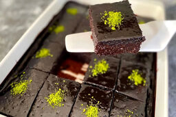  طرز تهیه کیک خیس شکلاتی، عصرانه‌ای جذاب و خوشمزه