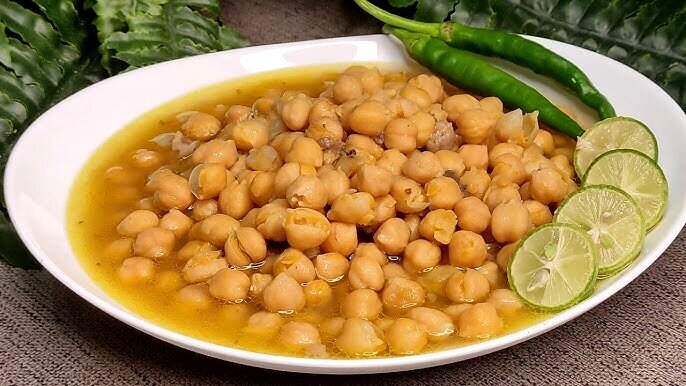 نخود آب خیابانی؛ گرمای ساده و نوستالژیک روزهای سرد